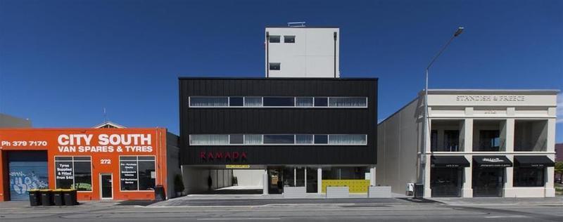Ramada Suites By Wyndham Christchurch City Екстер'єр фото