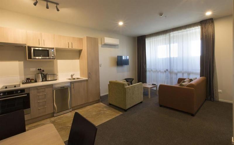 Ramada Suites By Wyndham Christchurch City Екстер'єр фото