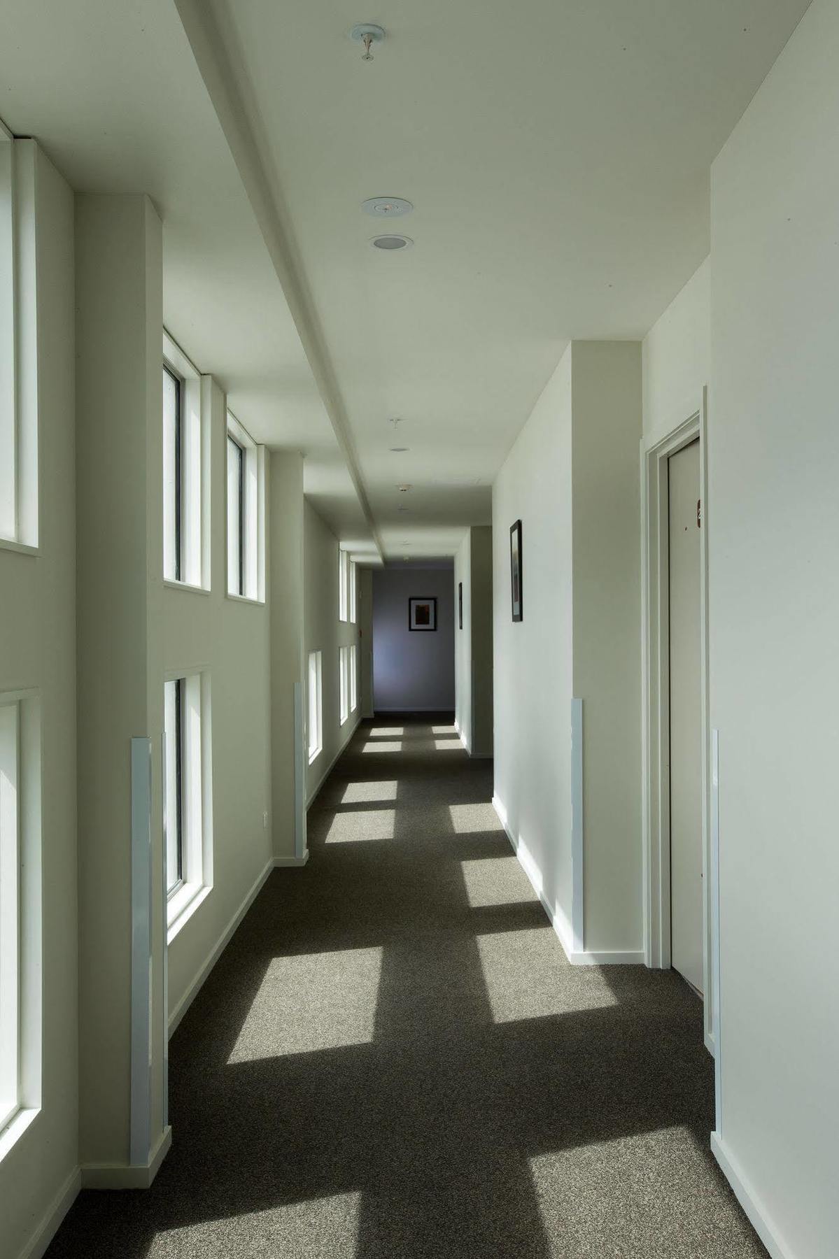 Ramada Suites By Wyndham Christchurch City Екстер'єр фото